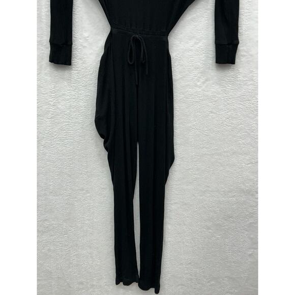 LNA Women's‎ Black Ribbed V Neck Long Sleeve Side Cut Outs Jumpsuit Size XS - Picture 7 of 13